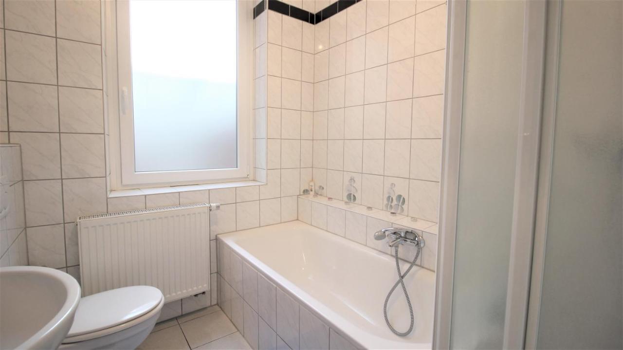 Privatzimmer Nahe Bahnhof Und City فورتسبورغ المظهر الخارجي الصورة