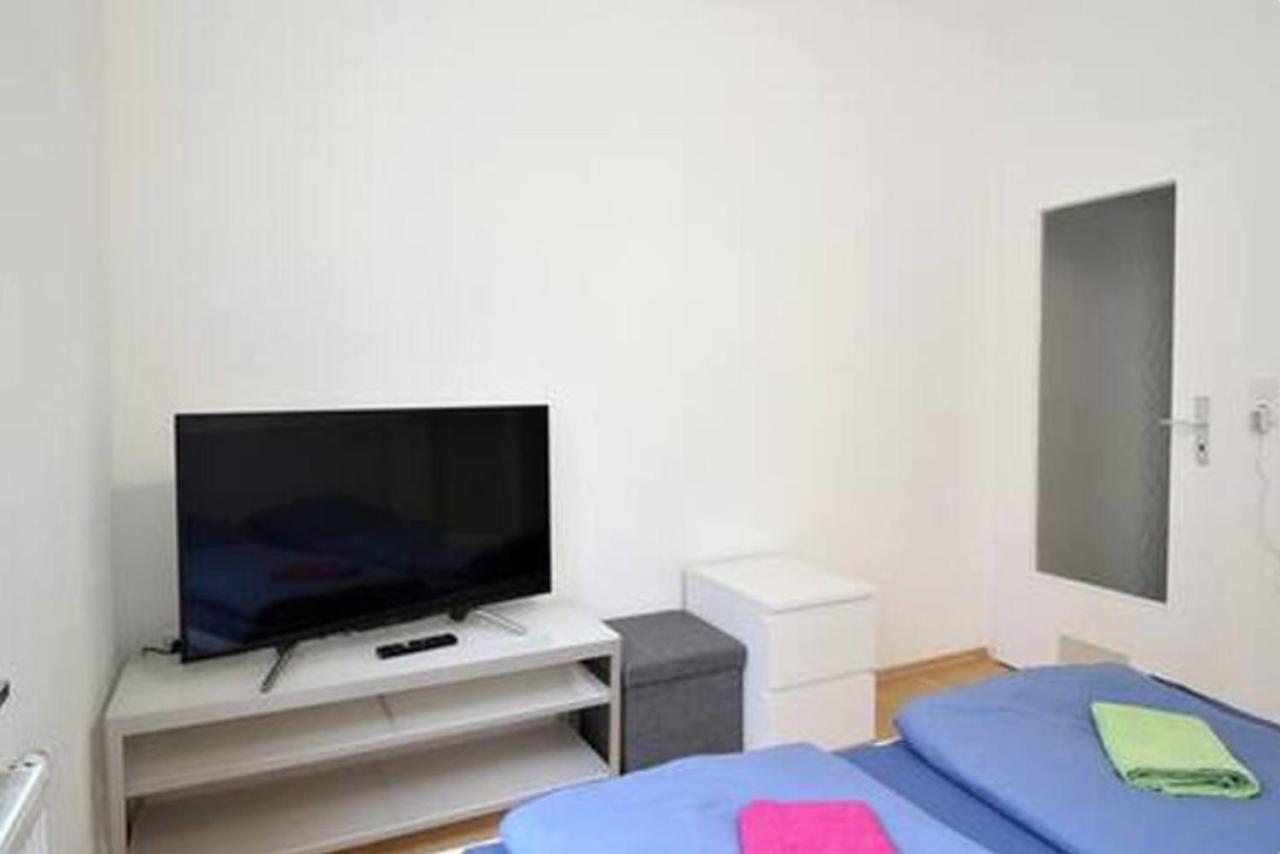 Privatzimmer Nahe Bahnhof Und City فورتسبورغ المظهر الخارجي الصورة